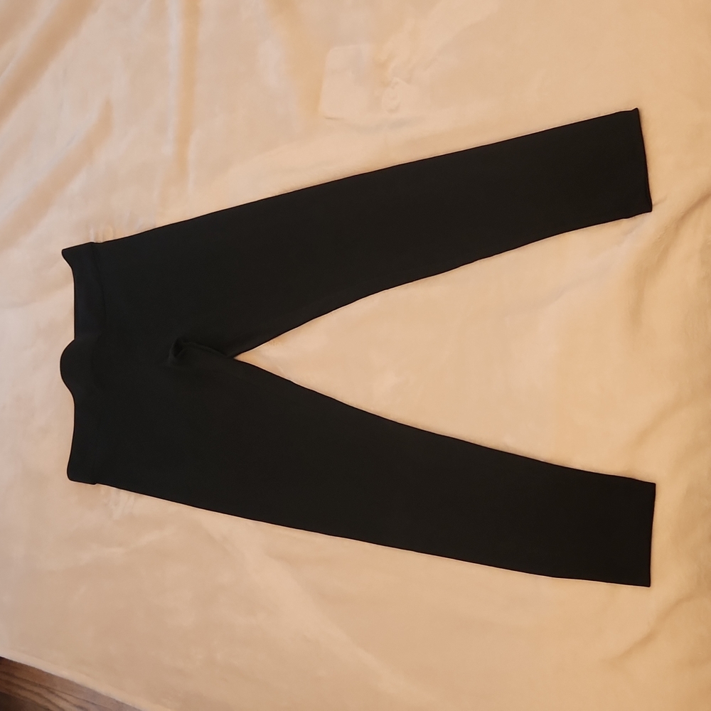 Willow & Clay Women Black Leggings.